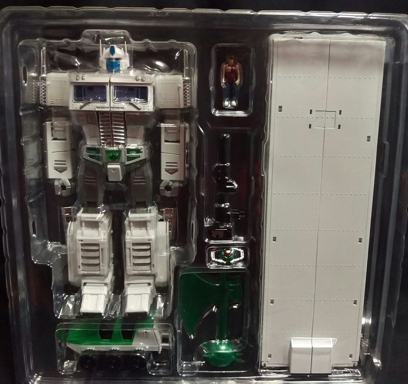 MP-711 Convoy 7 Eleven Version In Hand Pictures of Latest MP-10